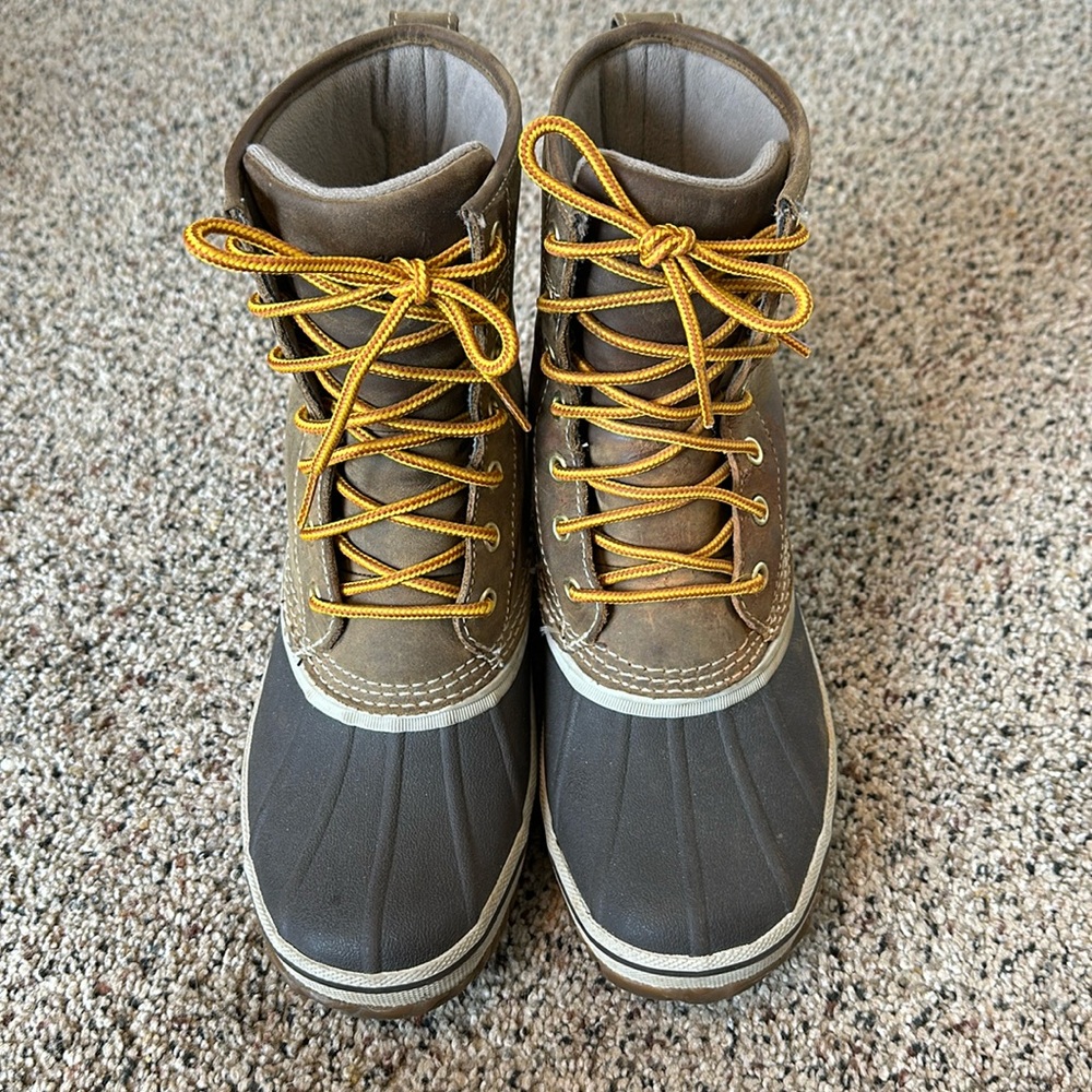 Eddie Bauer Pac duck boots